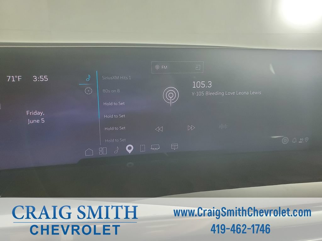 Used 2025 Cadillac Escalade Sport Platinum w/ LPO, Floor Liner Package AWD/4WD image 32
