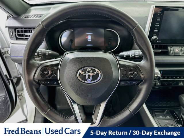Used 2021 Toyota RAV4 XSE AWD/4WD image 16