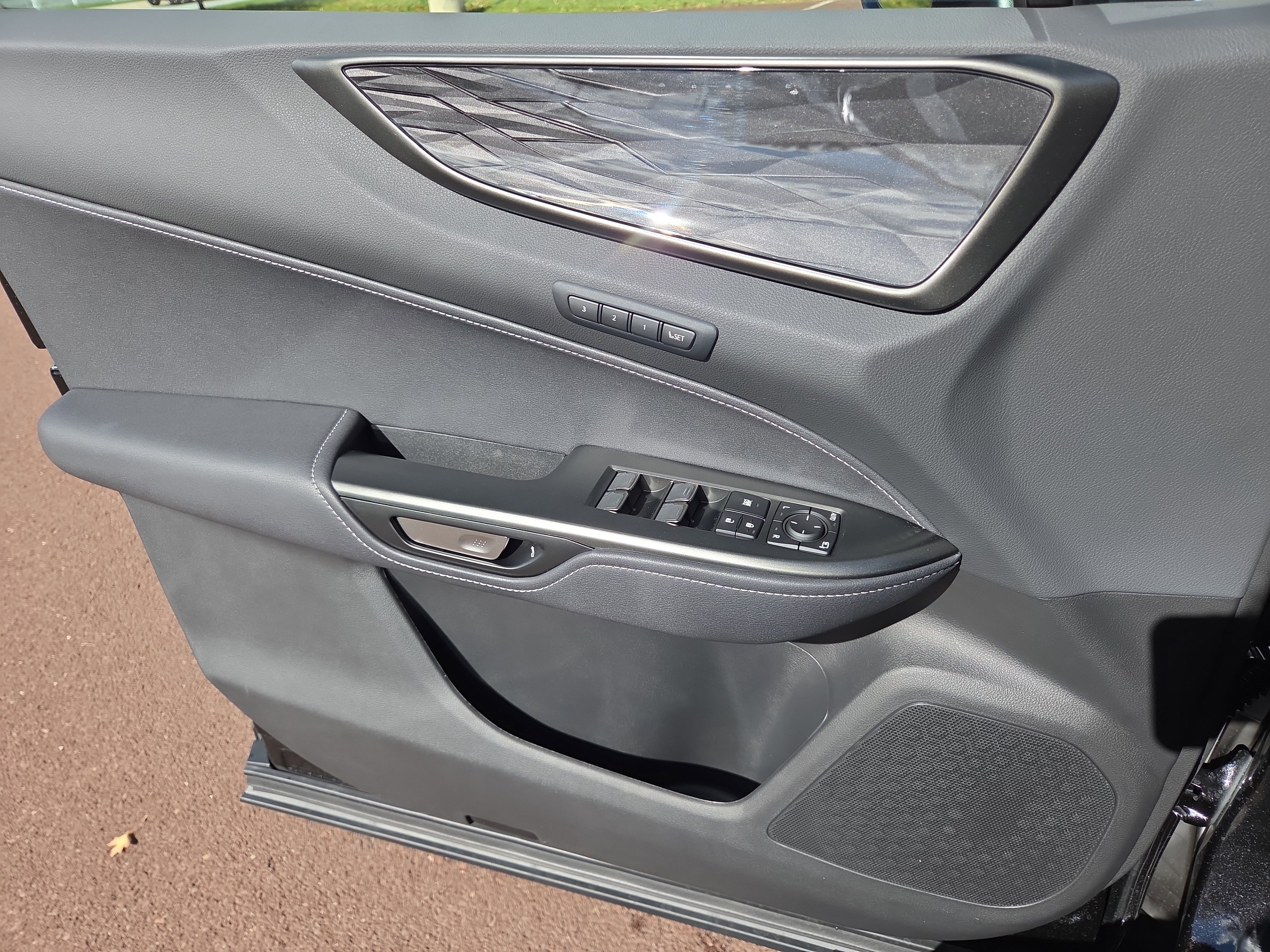 New 2026 Lexus NX 350 AWD w/ Premium Package image 7