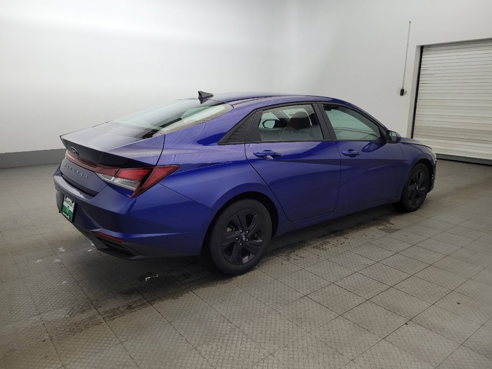 Used 2023 Hyundai Elantra SEL FWD image 10