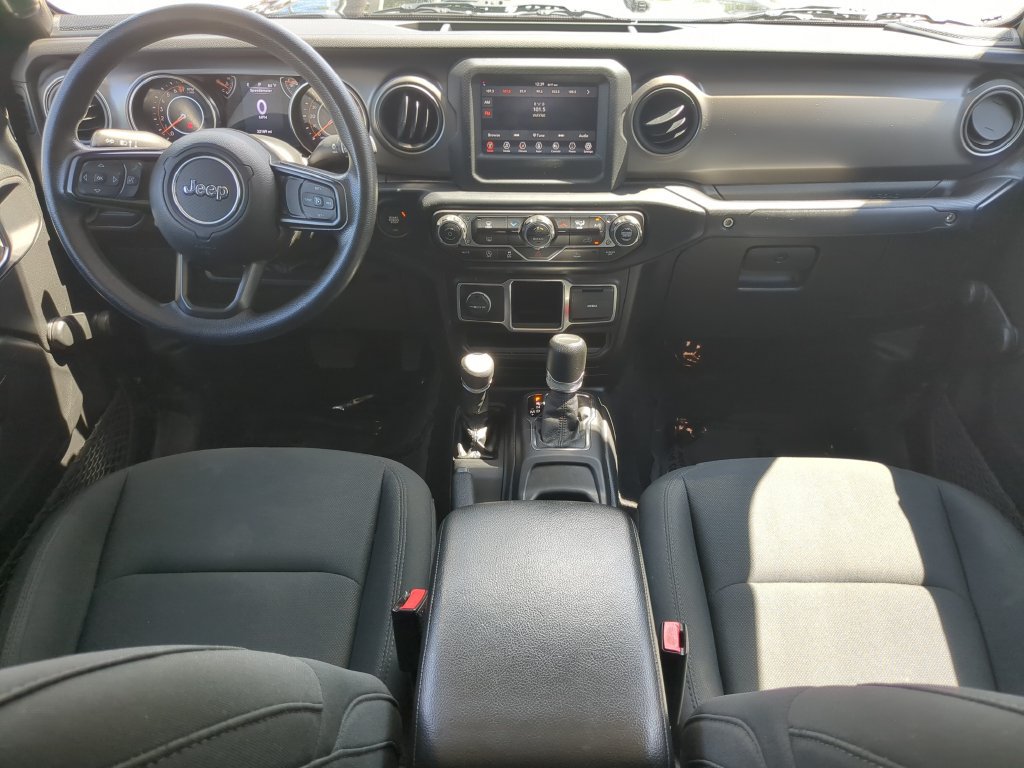 Used 2022 Jeep Gladiator Sport AWD/4WD image 13