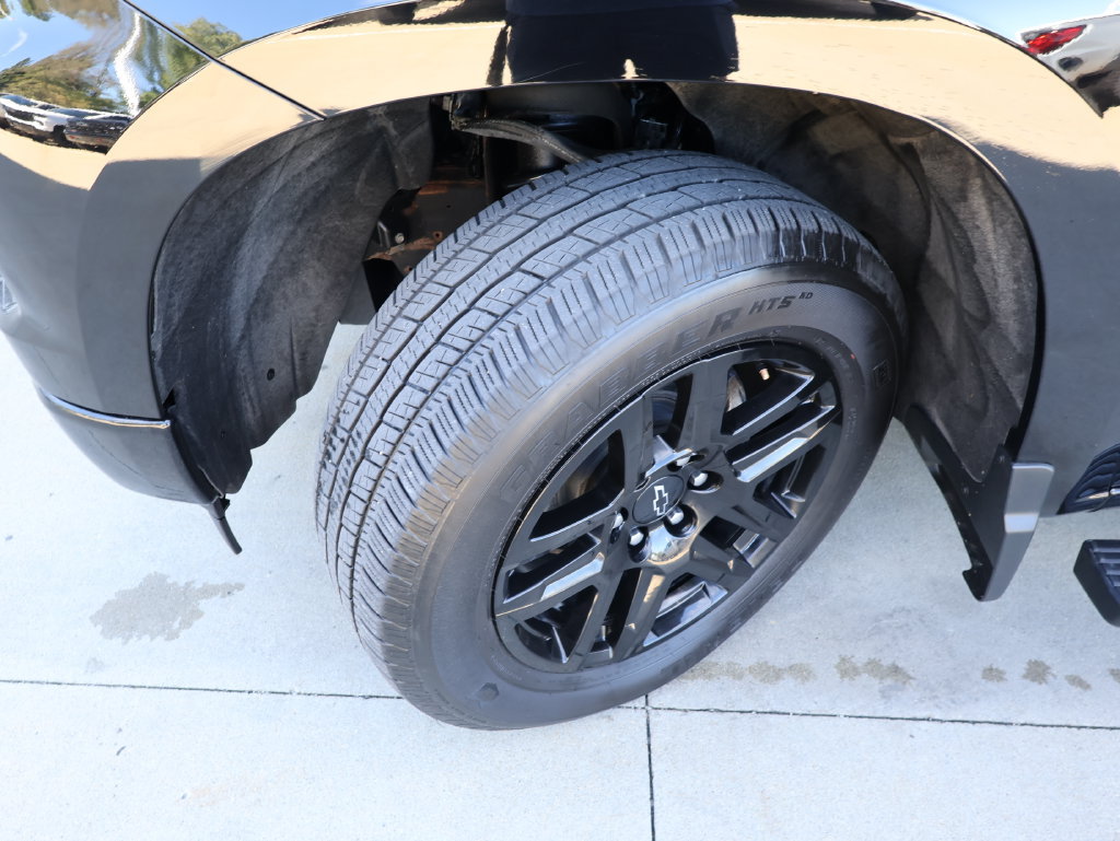 Used 2023 Chevrolet Silverado 1500 Custom AWD/4WD image 43