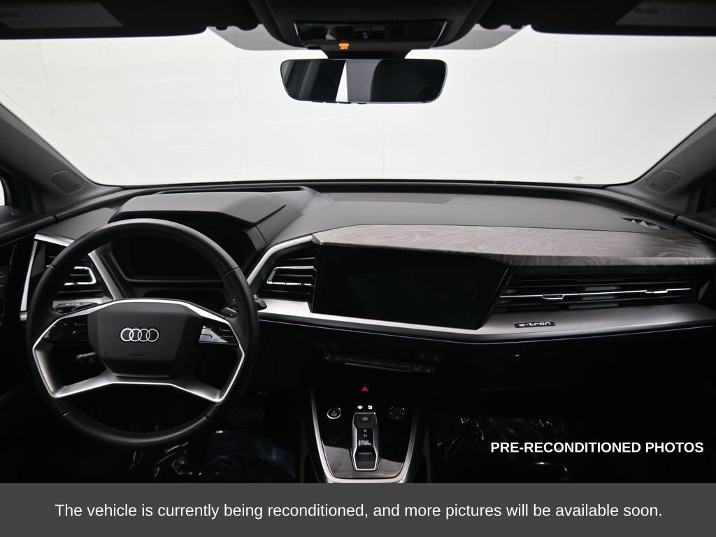 Used 2024 Audi Q4 e-tron Prestige w/ Black Optic Package image 15