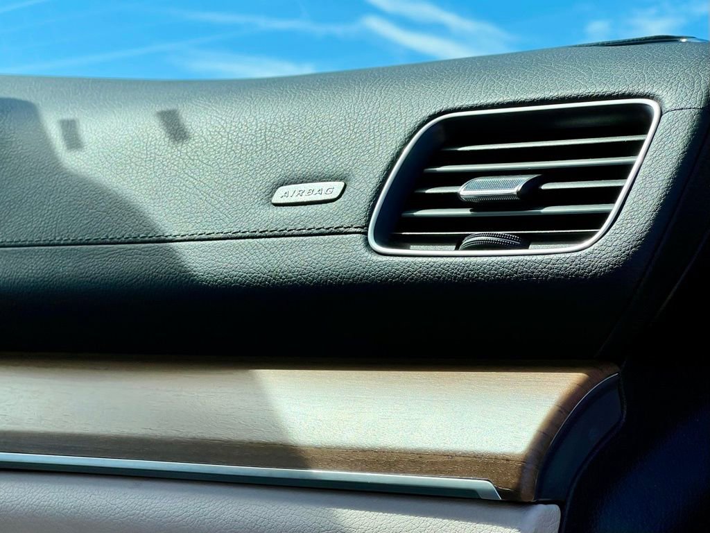 Certified 2023 Mercedes-Benz GLS 450 4MATIC image 13