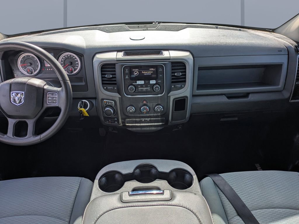 Used 2016 RAM 1500 ST w/ SXT Appearance Group image 15