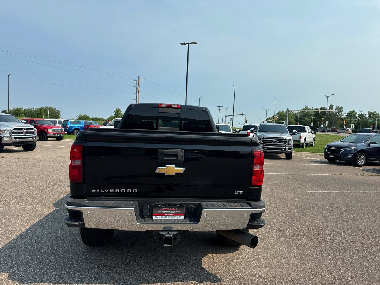 Used 2015 Chevrolet Silverado 2500 LTZ w/ Duramax Plus Package AWD/4WD image 4