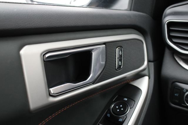 Used 2022 Ford Explorer Timberline image 7