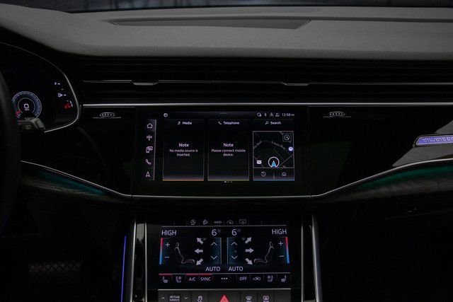Used 2021 Audi Q8 Premium Plus image 26