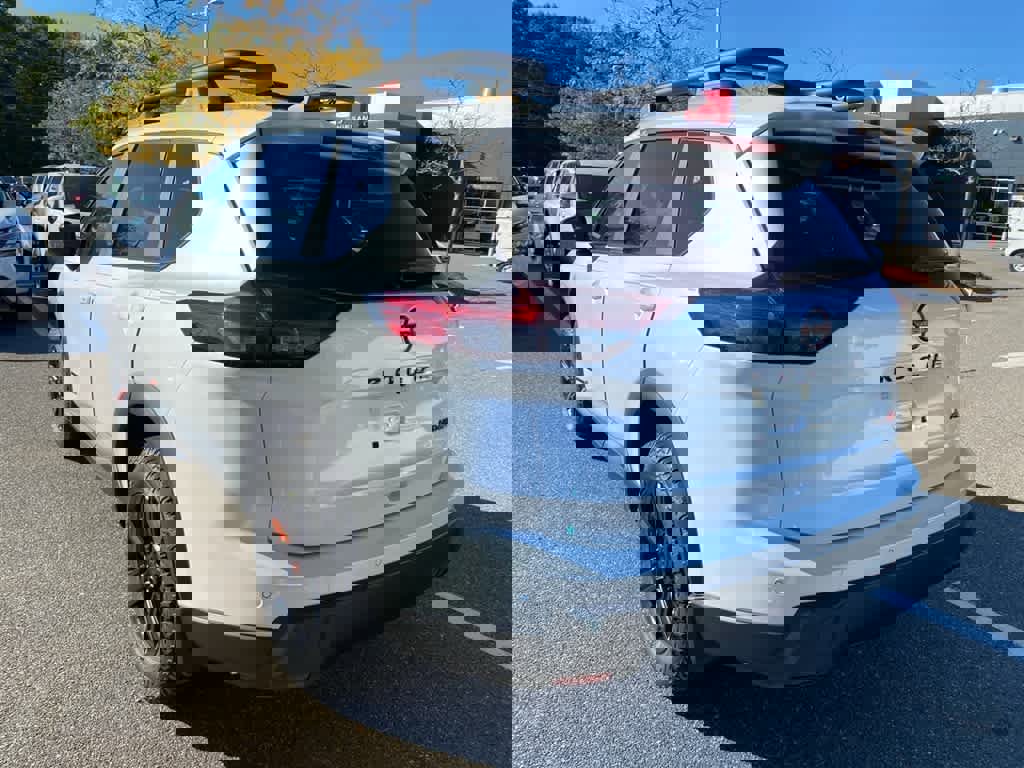 New 2026 Nissan Rogue SV image 4