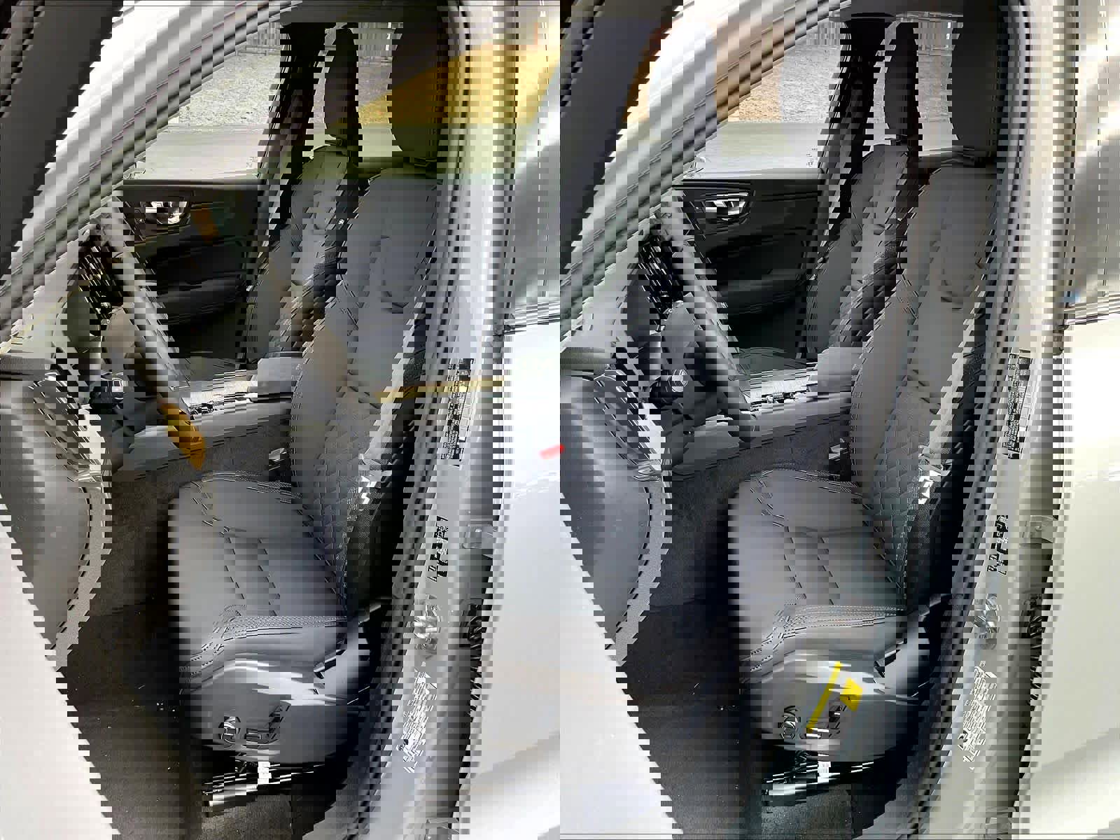 New 2026 Volvo XC60 T8 Plus w/ Climate Package image 11