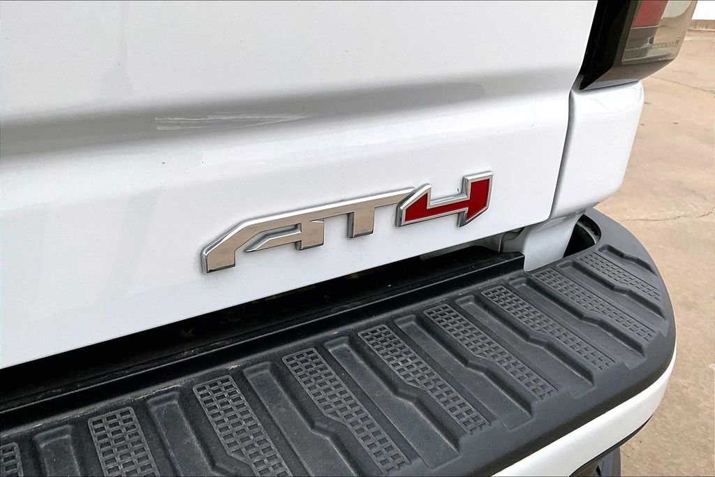 Used 2024 GMC Sierra 2500 AT4 w/ AT4 Premium Plus Package image 41