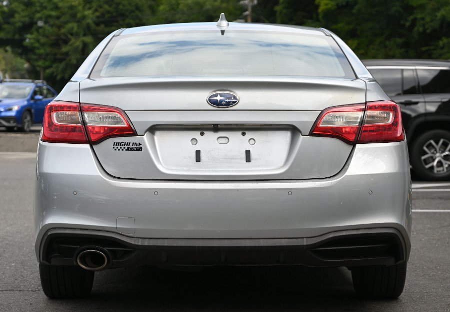 Used 2018 Subaru Legacy 2.5i Limited AWD/4WD image 4