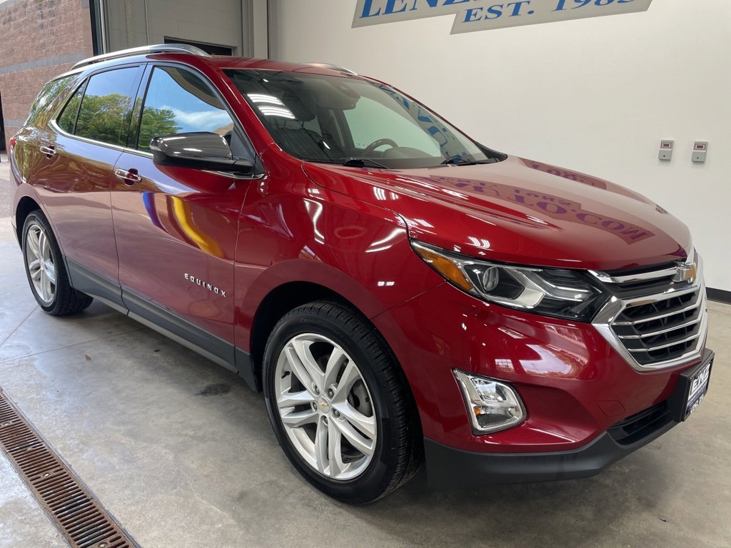 Used 2020 Chevrolet Equinox Premier image 2