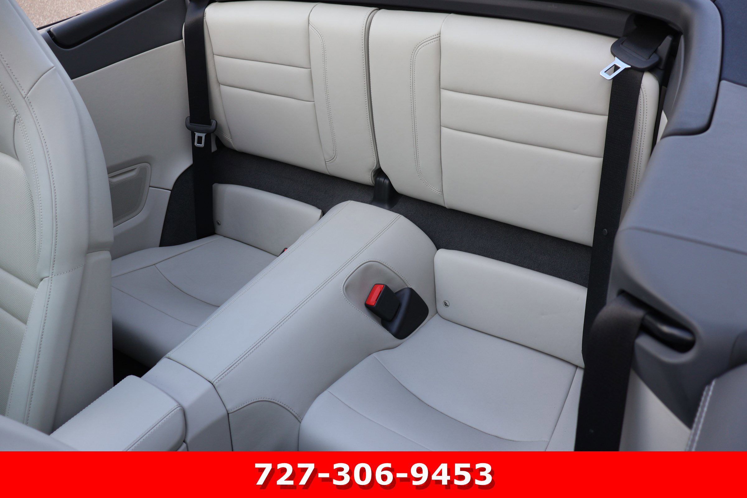 Used 2020 Porsche 911 Cabriolet image 15