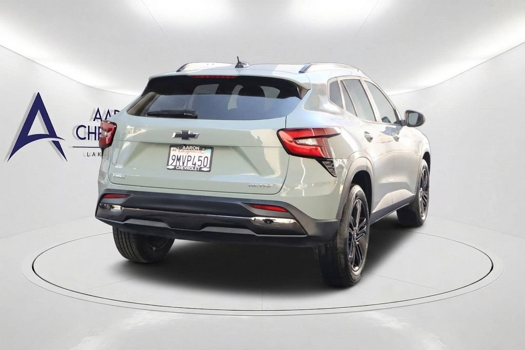 Used 2024 Chevrolet Trax ACTIV FWD image 4