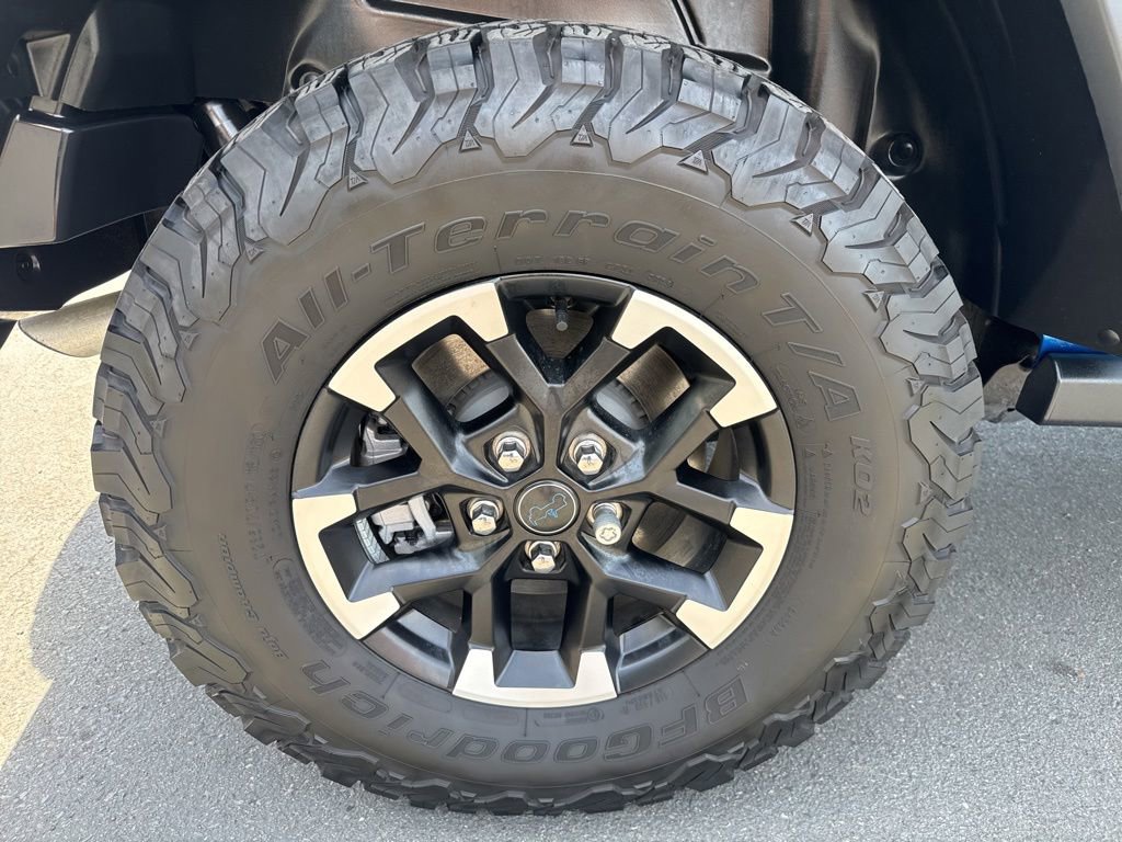 Used 2024 Jeep Wrangler Unlimited Rubicon 4xe AWD/4WD image 10