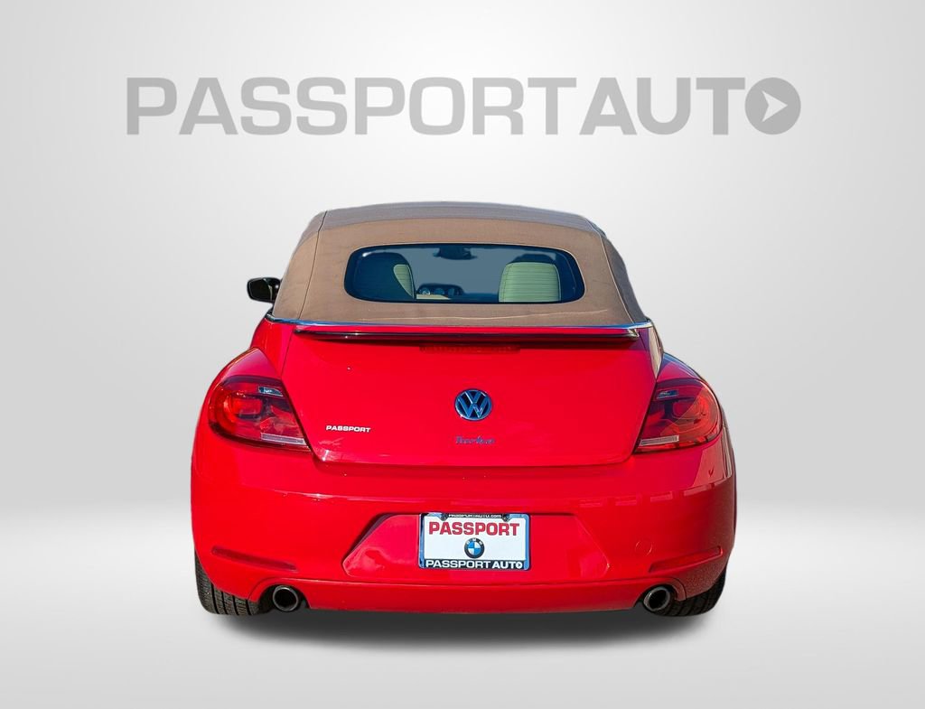 Used 2013 Volkswagen Beetle Turbo image 9