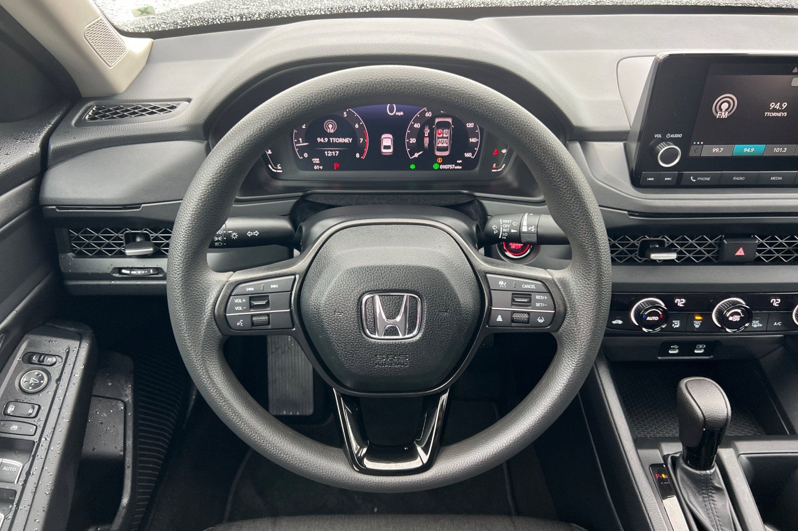 Used 2025 Honda Accord SE image 14