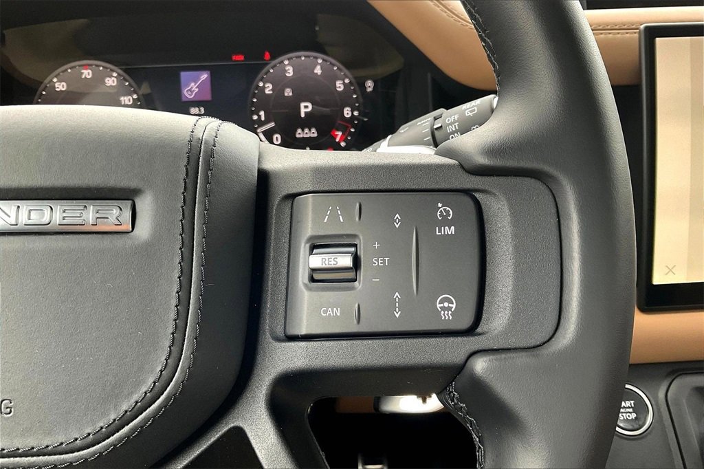 Used 2025 Land Rover Defender 110 V8 image 12