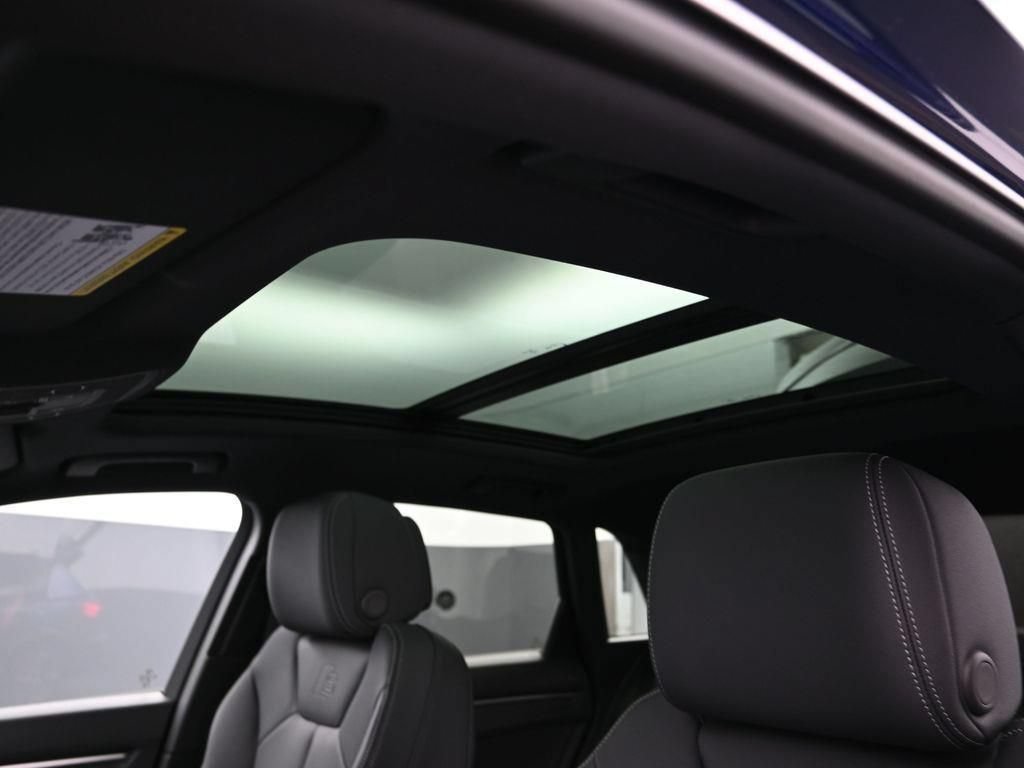 New 2025 Audi Q3 2.0T Premium AWD/4WD image 11