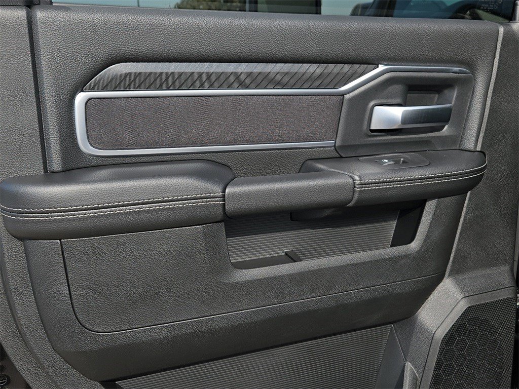 New 2026 RAM 2500 Lone Star image 18