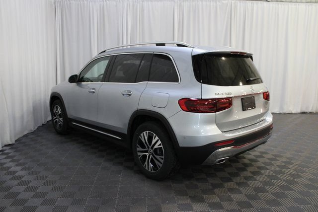 New 2026 Mercedes-Benz GLB 250 4MATIC image 4