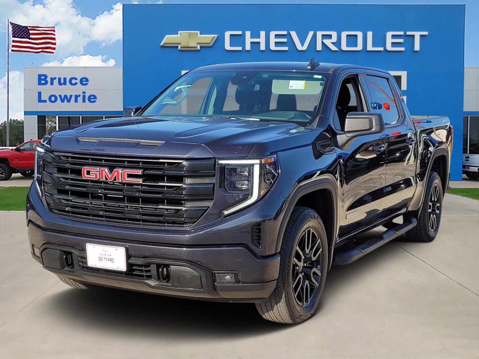 Used 2023 GMC Sierra 1500 Elevation AWD/4WD image 1