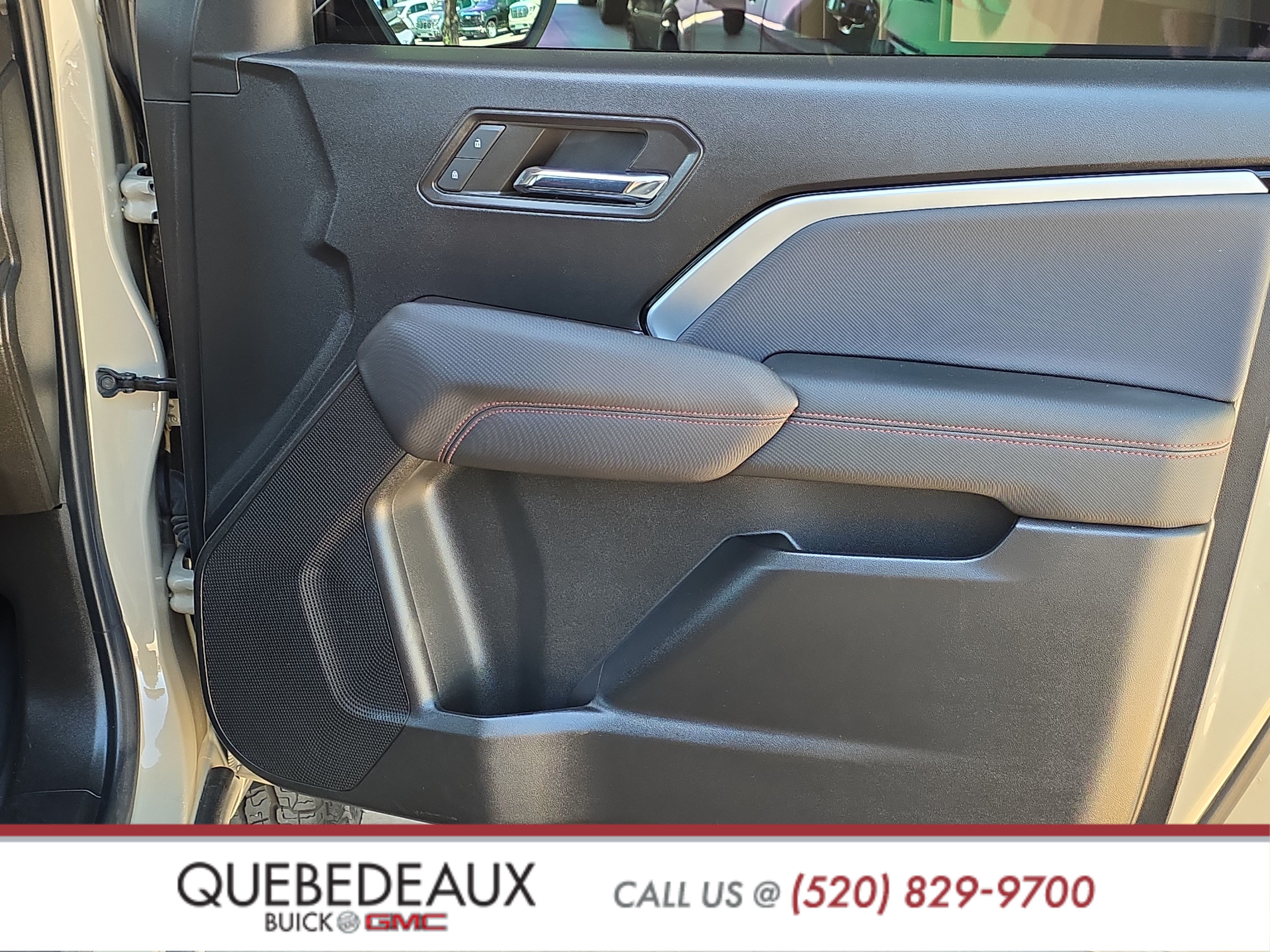 Used 2023 Chevrolet Colorado Z71 AWD/4WD image 20