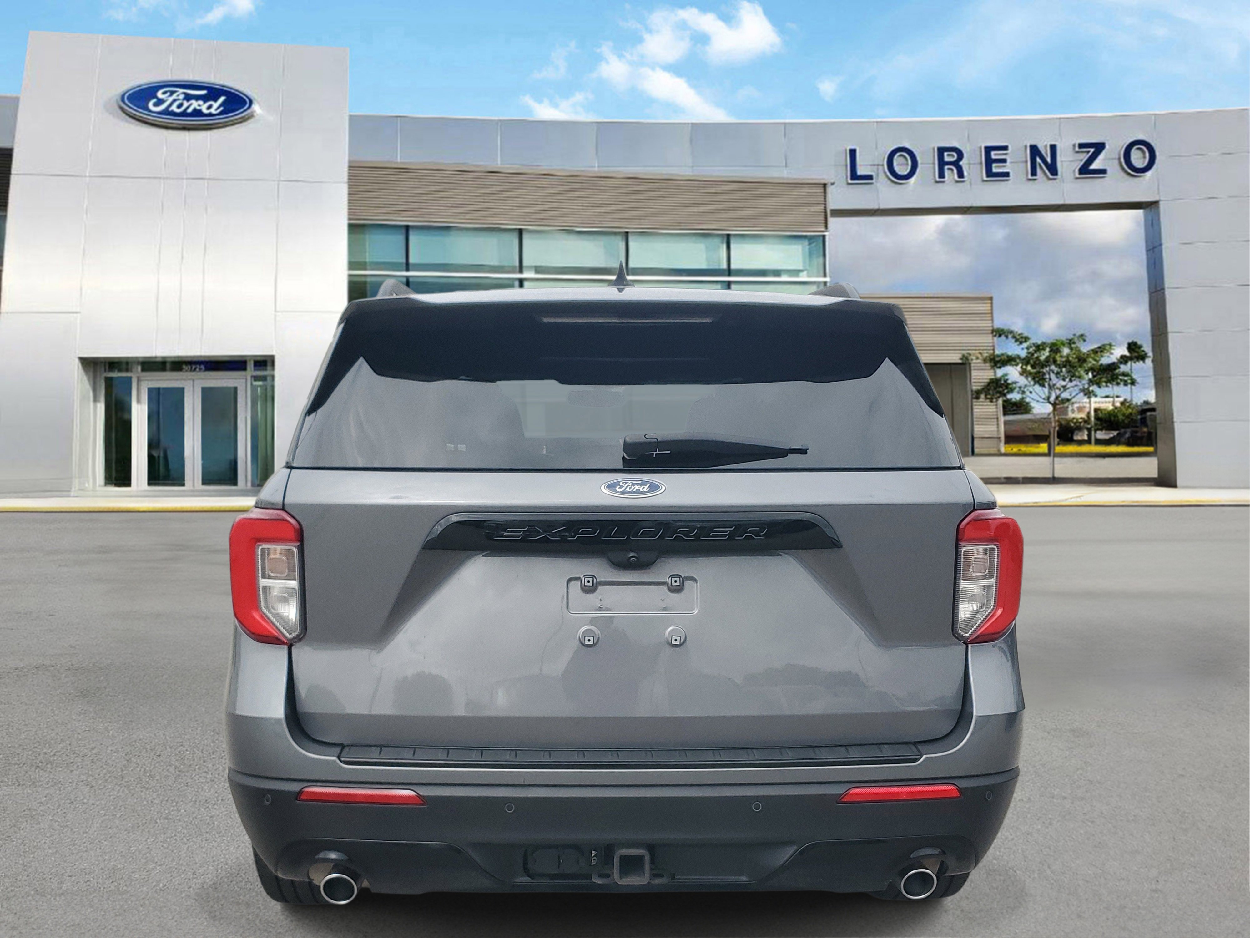 Used 2023 Ford Explorer ST-Line w/ Class IV Trailer Tow Package image 6