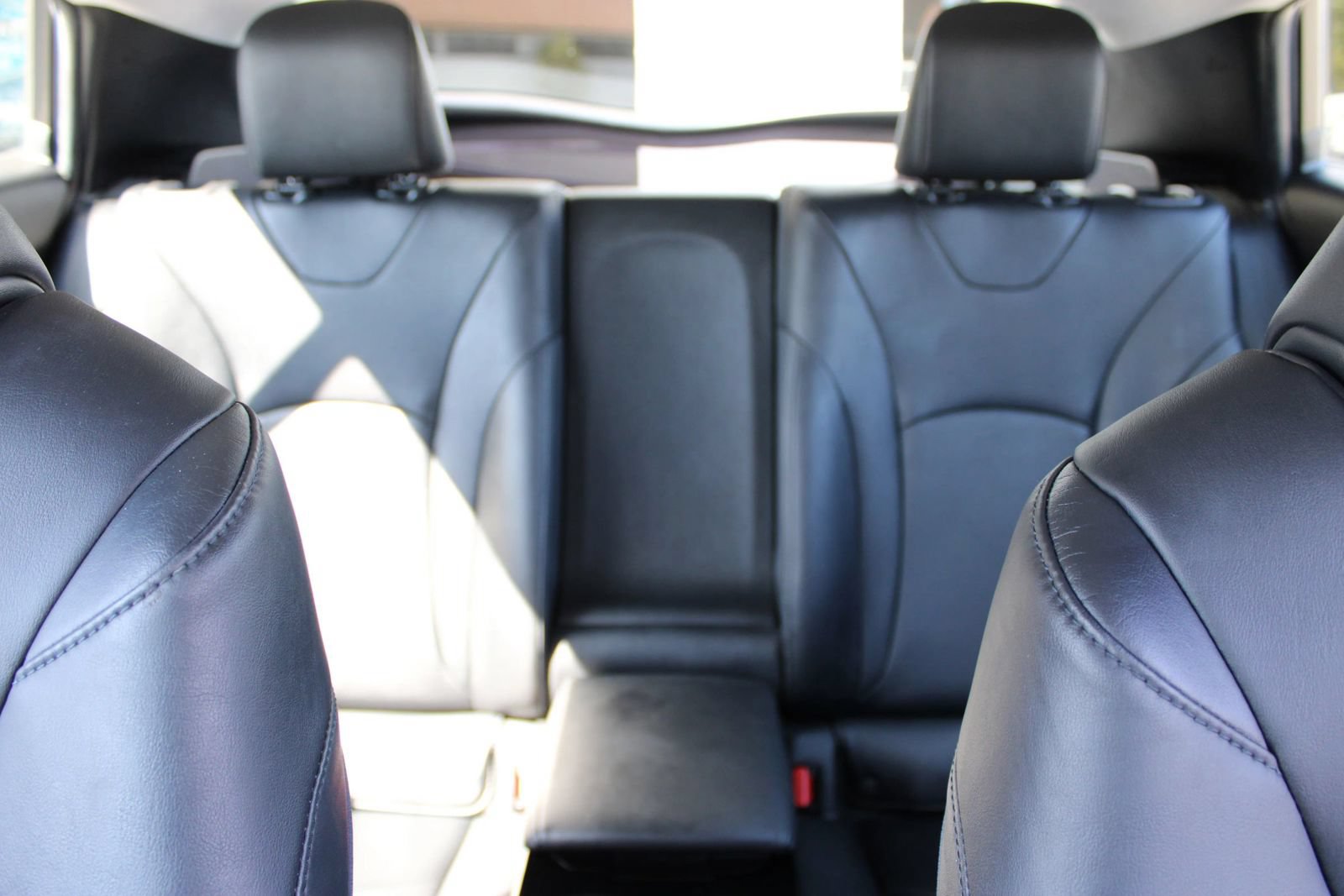 Used 2017 Toyota Prius Prime Advanced FWD image 10