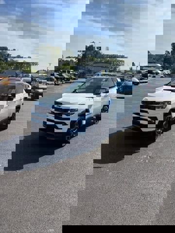 New 2026 Jeep Compass Limited image 24