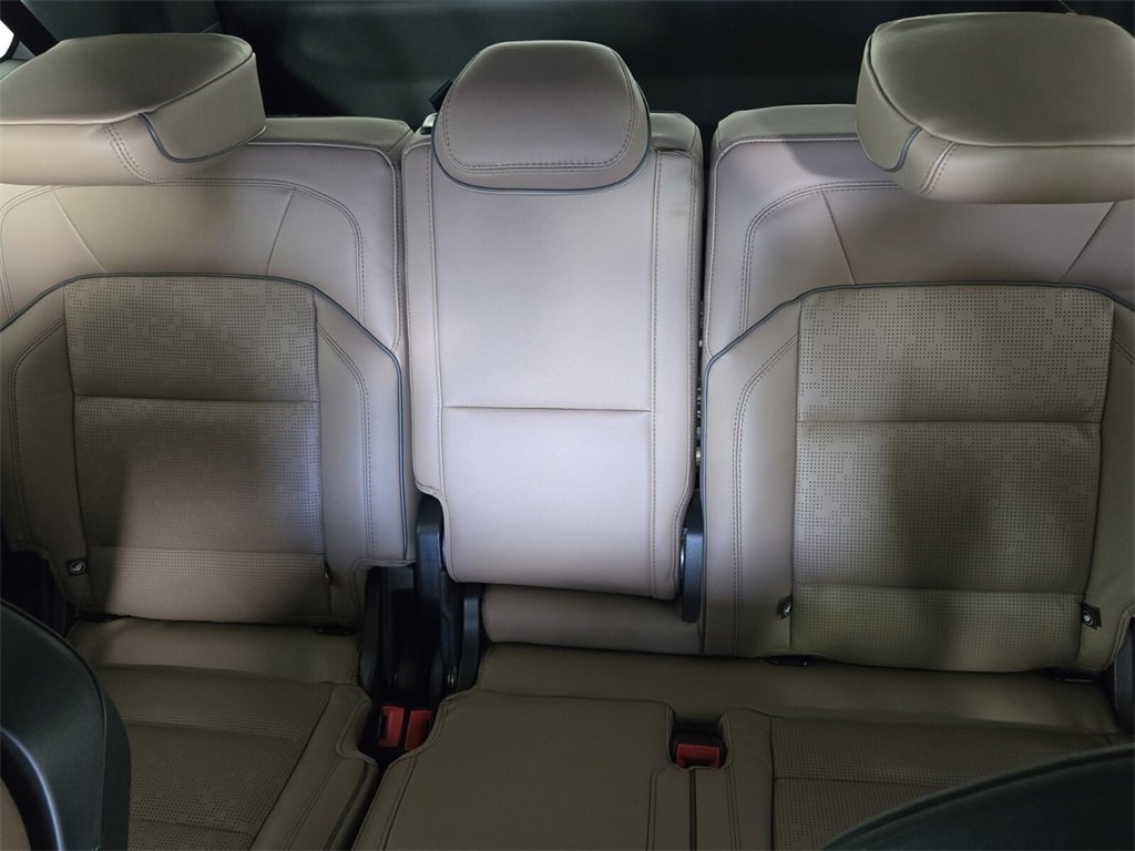 New 2026 Lincoln Navigator L Black Label image 11