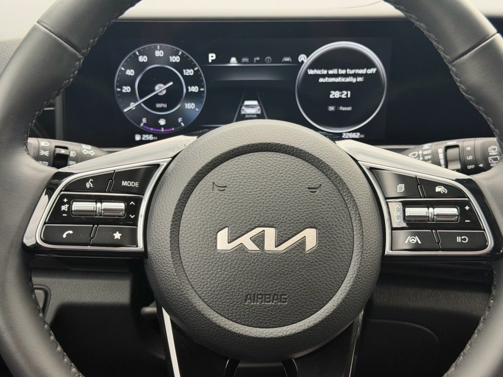 Used 2024 Kia Seltos S AWD/4WD image 12