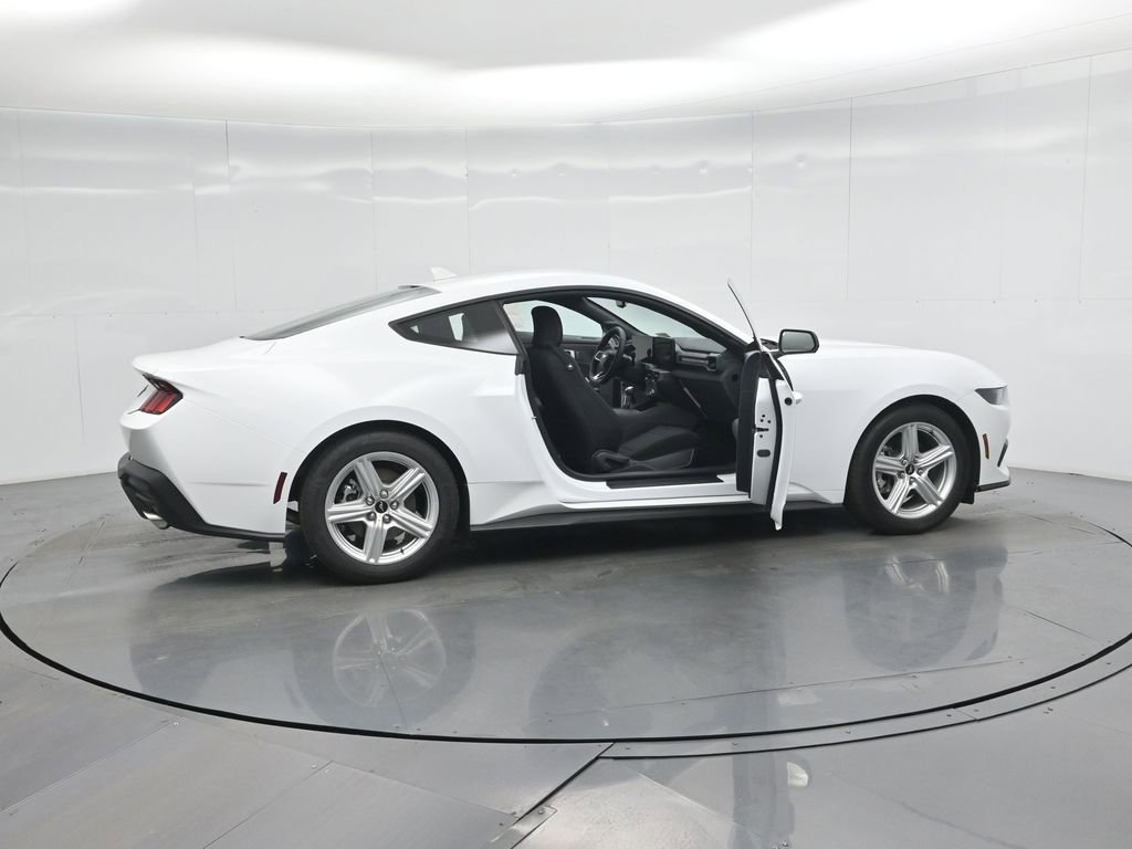 New 2026 Ford Mustang Coupe image 4