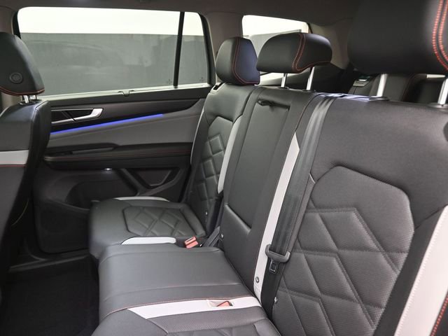 New 2026 Volkswagen Atlas Peak Edition image 23