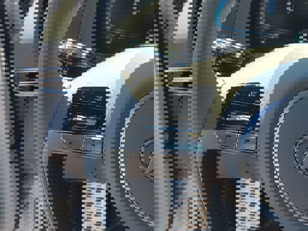 New 2026 Hyundai Elantra SEL Sport Premium image 28