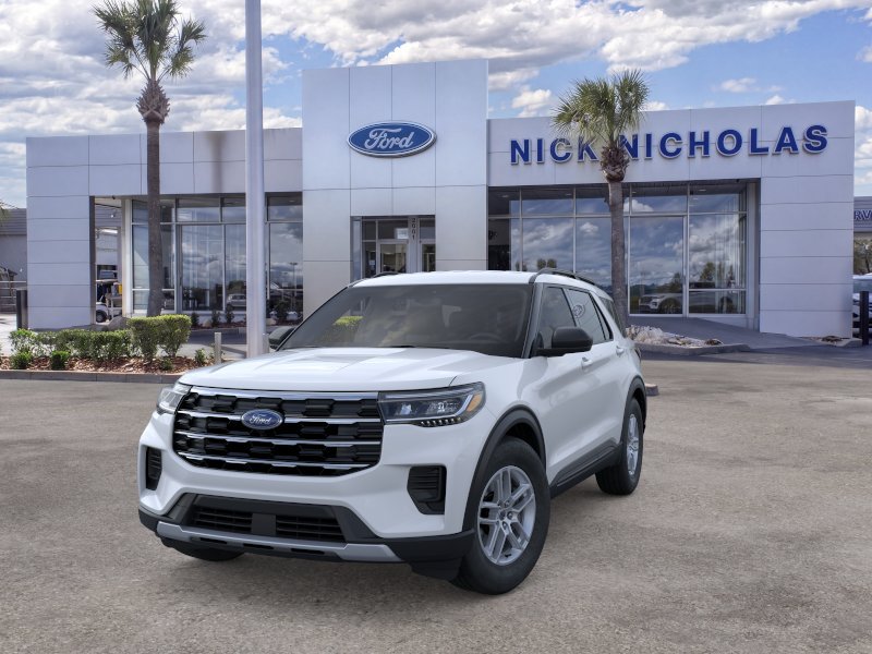 New 2026 Ford Explorer Active RWD image 2
