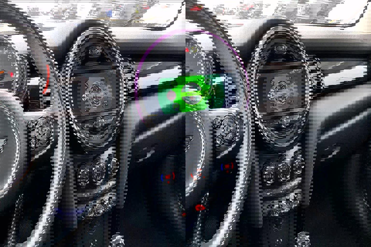 Used 2020 MINI Cooper 2-Door Hardtop image 9