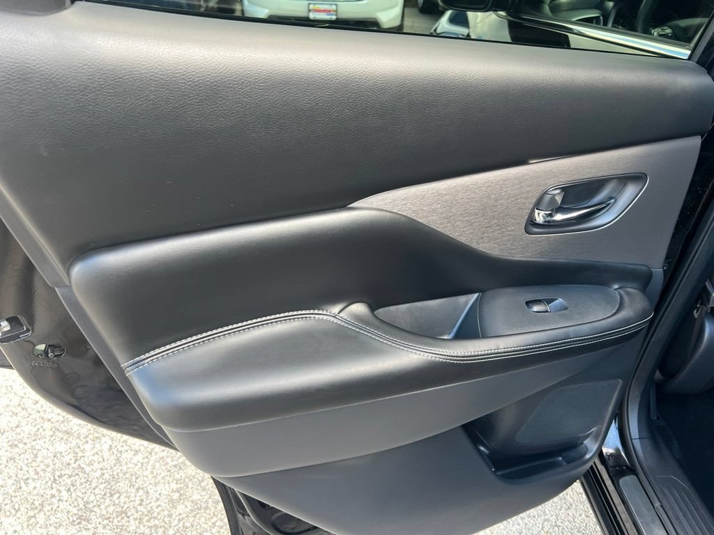 Certified 2024 Nissan Murano SL AWD/4WD image 11