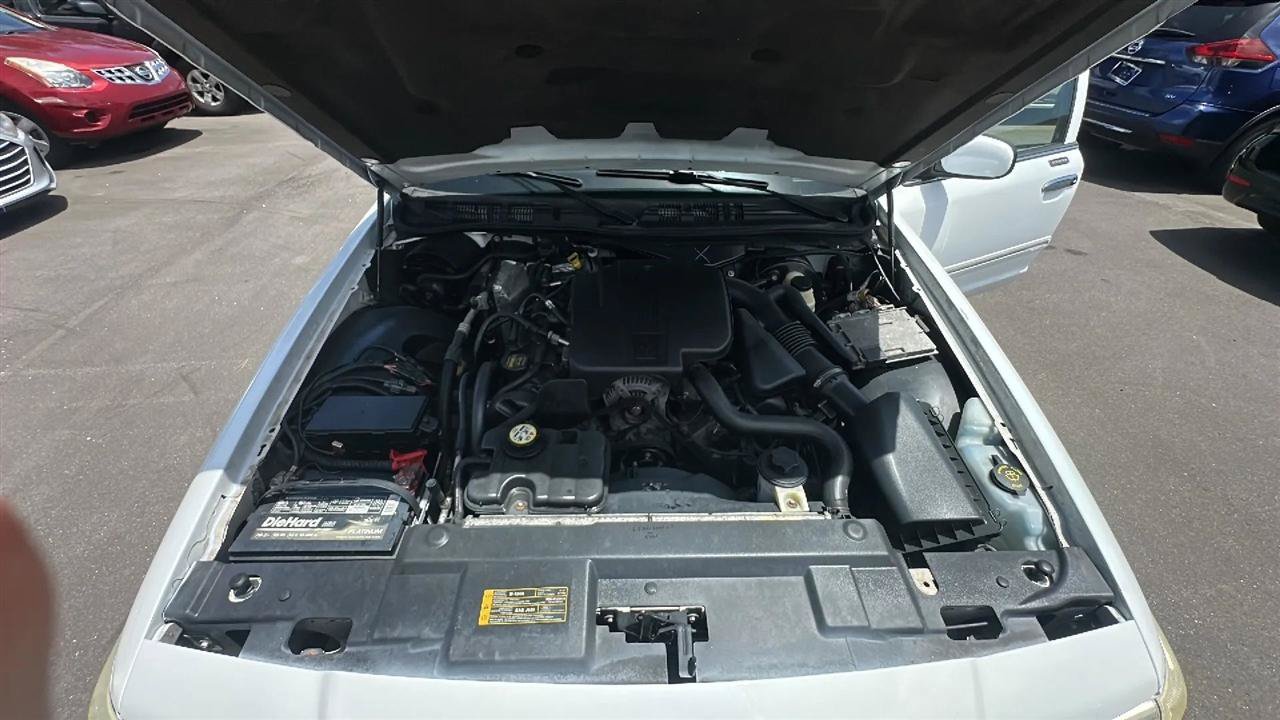 Used 2009 Mercury Grand Marquis LS RWD image 36