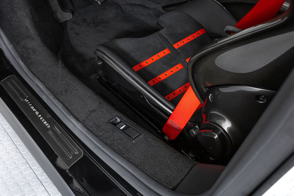 Used 2022 Ferrari SF90 Stradale image 29