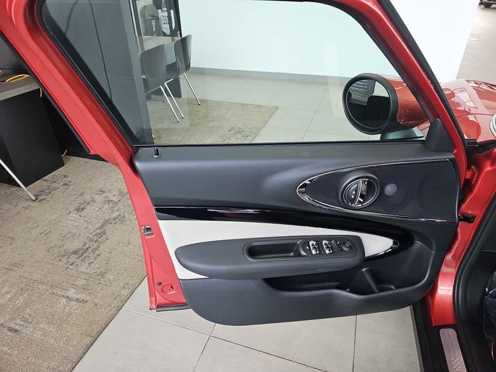Used 2024 MINI Cooper Clubman S AWD/4WD image 22