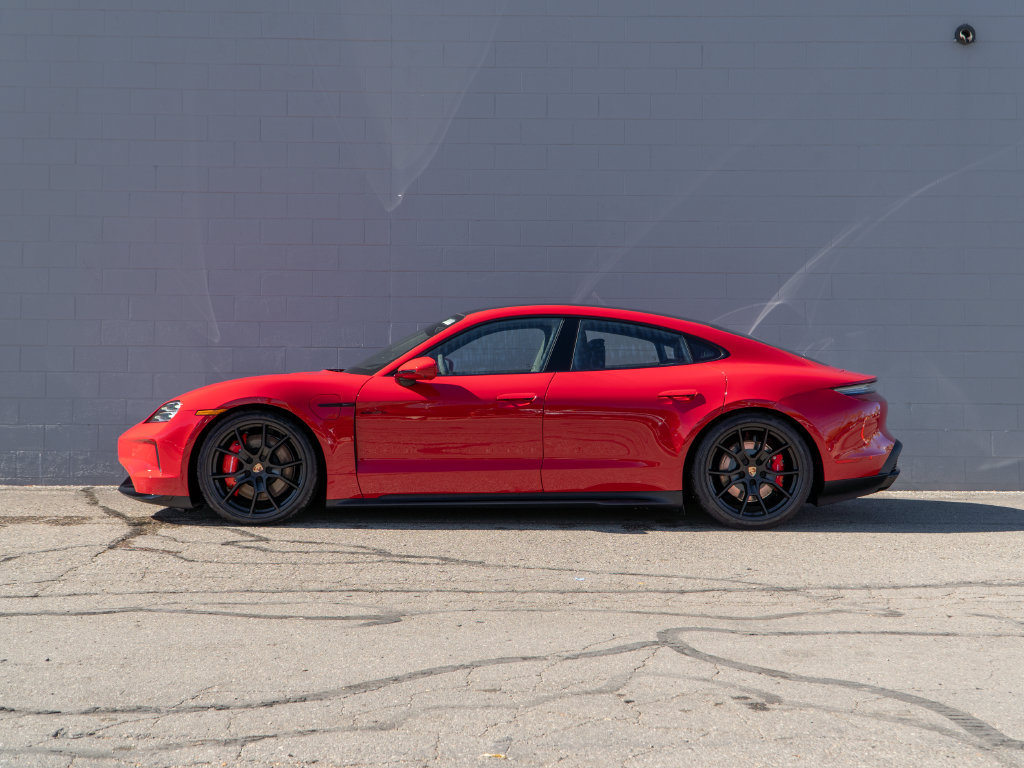 New 2026 Porsche Taycan GTS AWD/4WD image 2