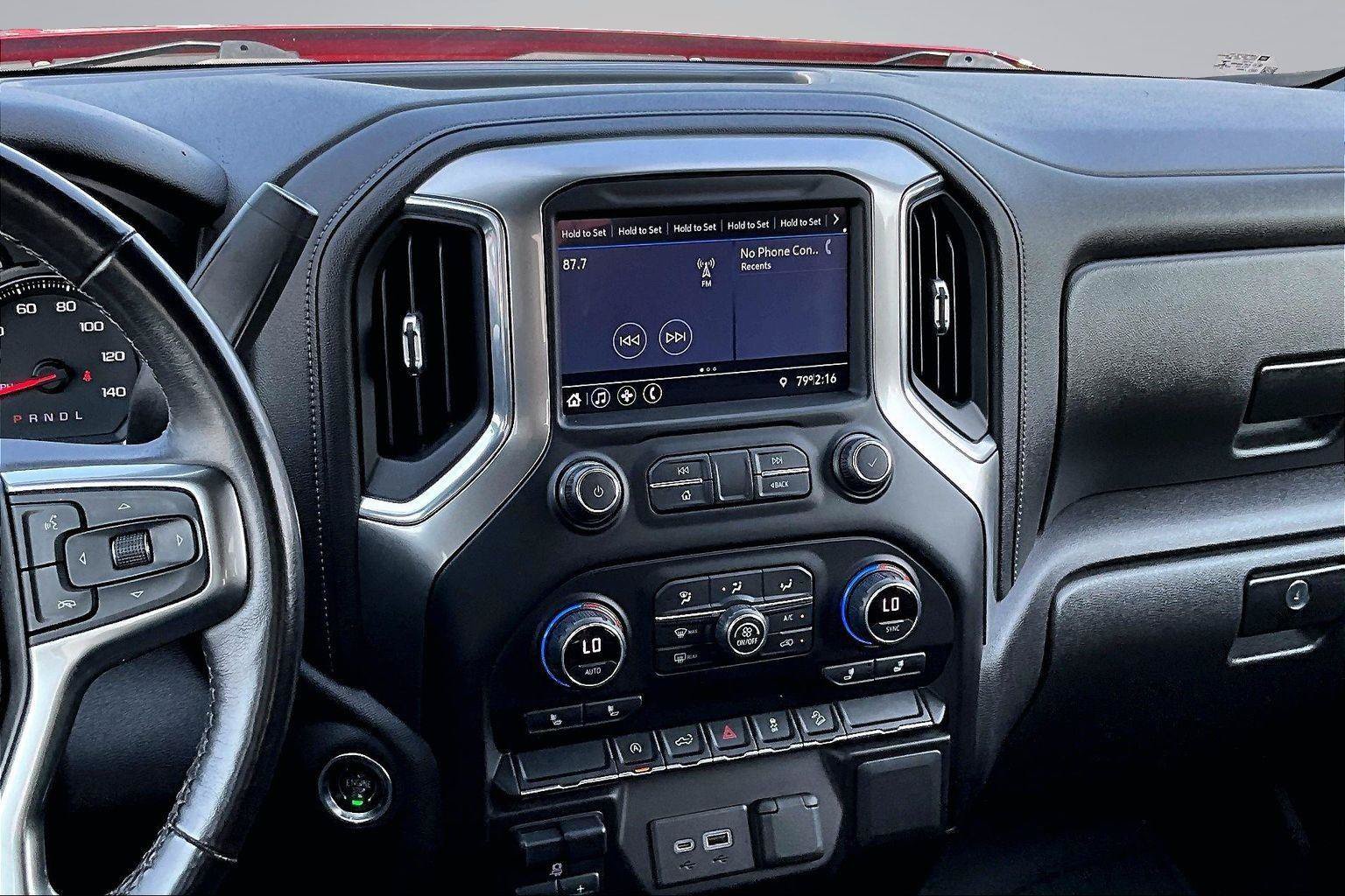 Used 2021 Chevrolet Silverado 1500 LT AWD/4WD image 6