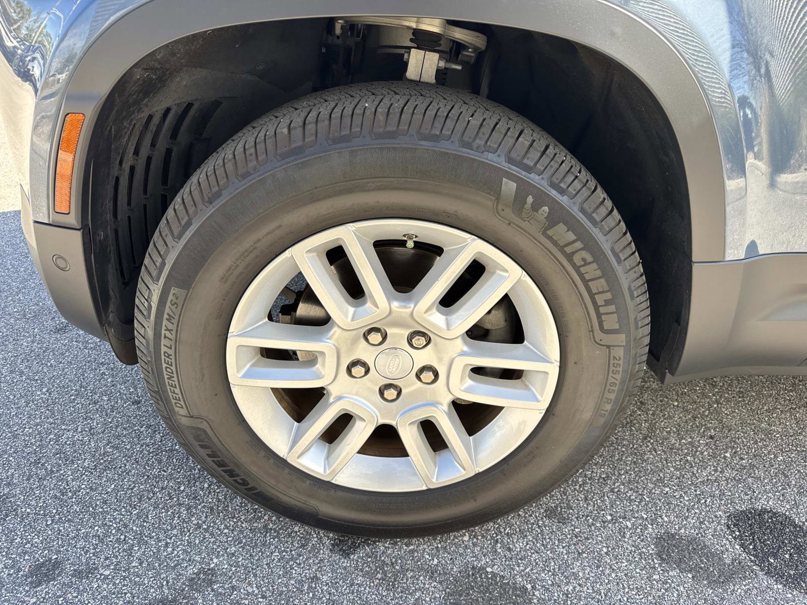 Used 2021 Land Rover Defender 110 S image 10