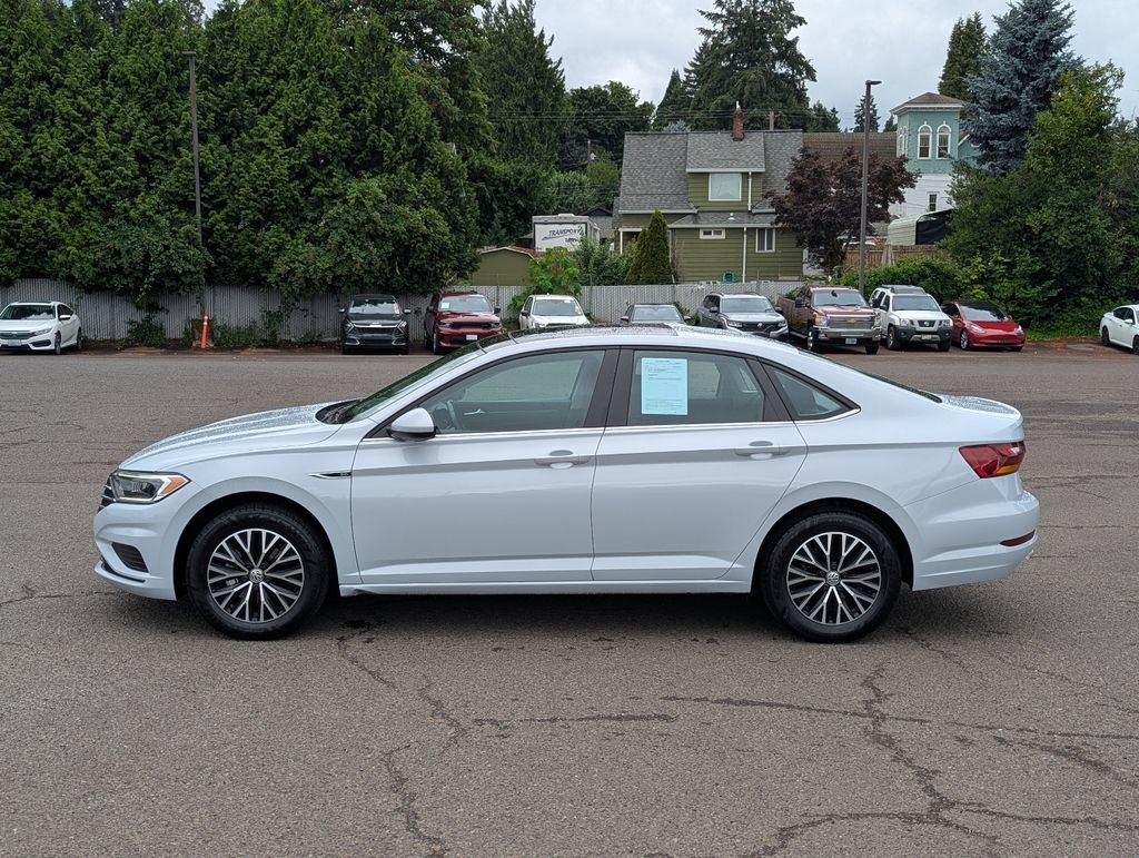 Used 2019 Volkswagen Jetta SEL FWD image 2
