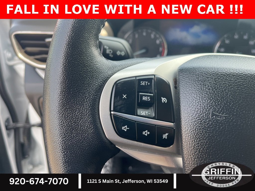 Used 2023 Ford Explorer XLT w/ Equipment Group 202A image 12