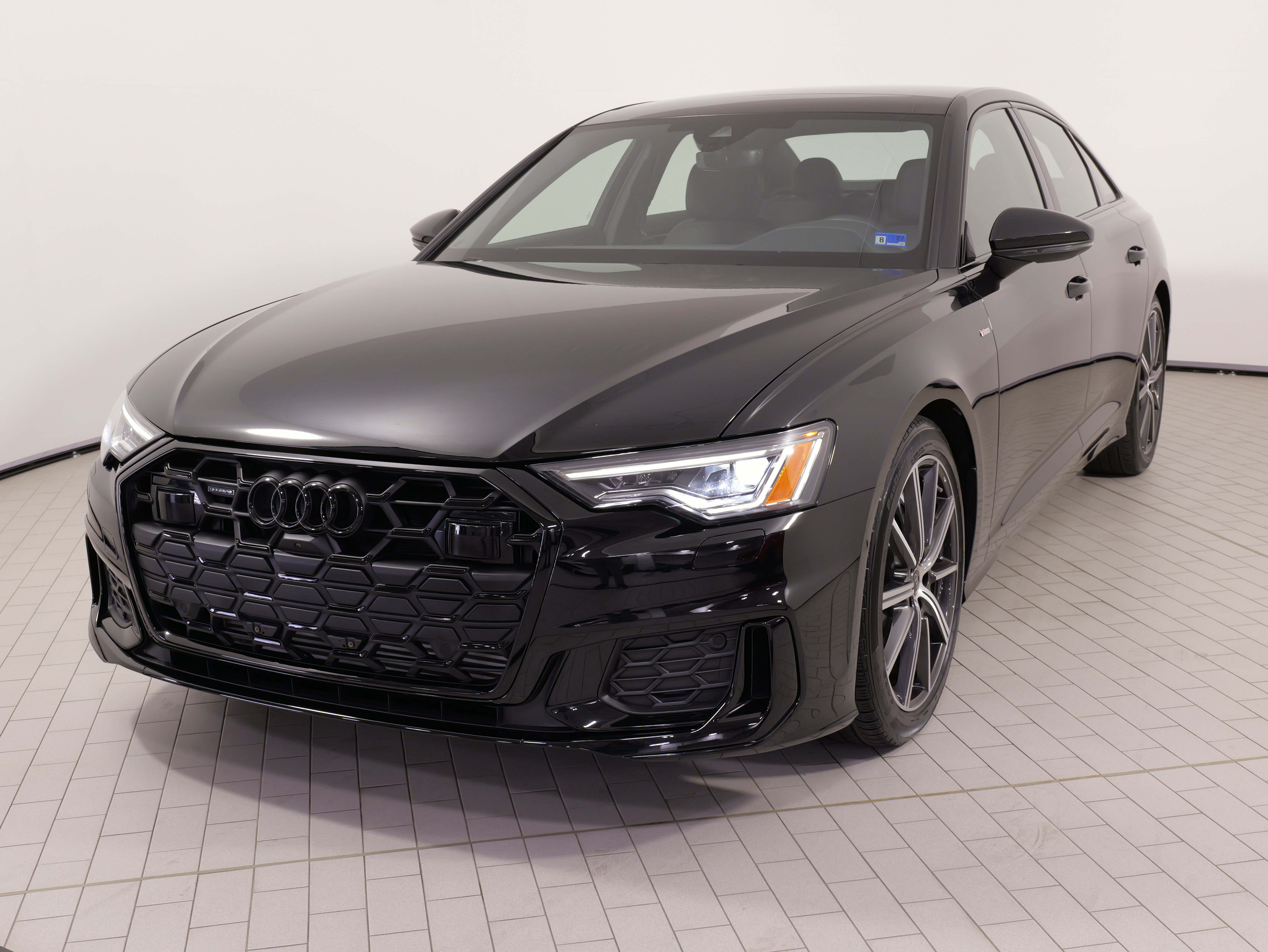 Used 2025 Audi A6 Premium Plus w/ Premium Plus Package AWD/4WD image 5