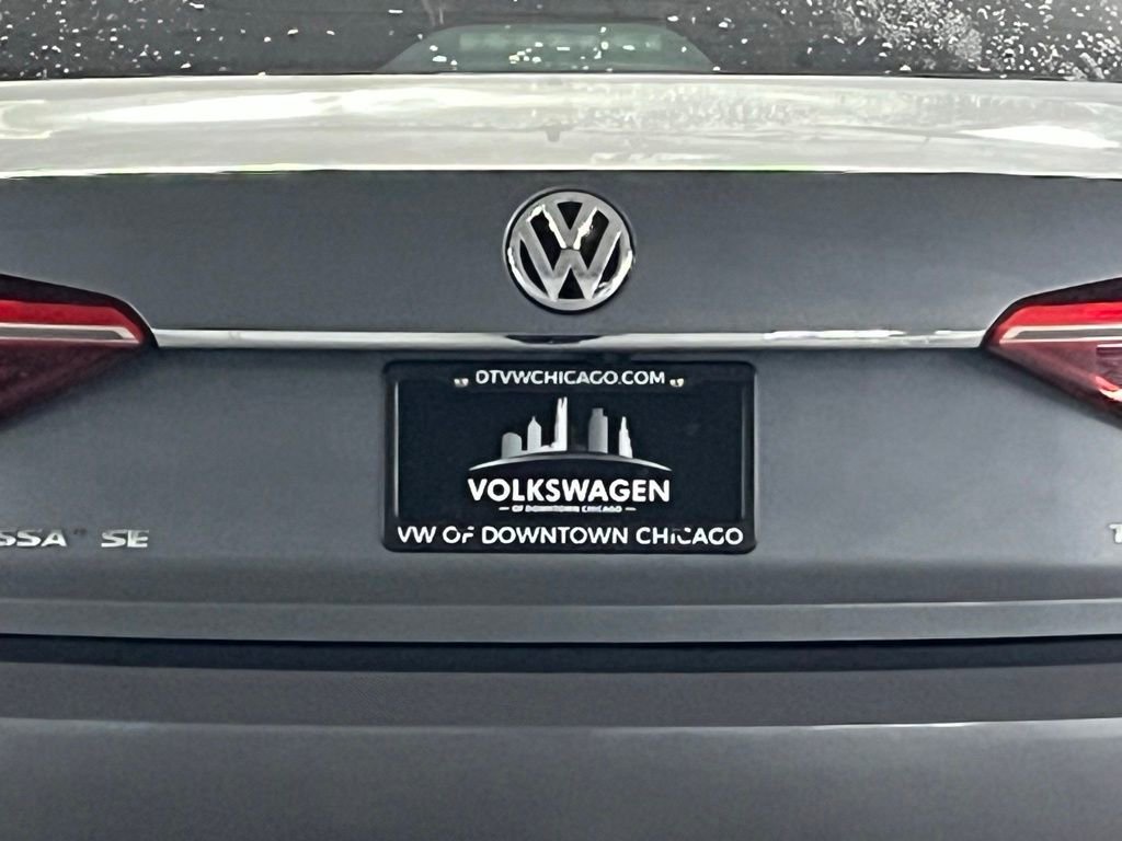 Used 2018 Volkswagen Passat 2.0T SE w/ SE Lighting Package image 31