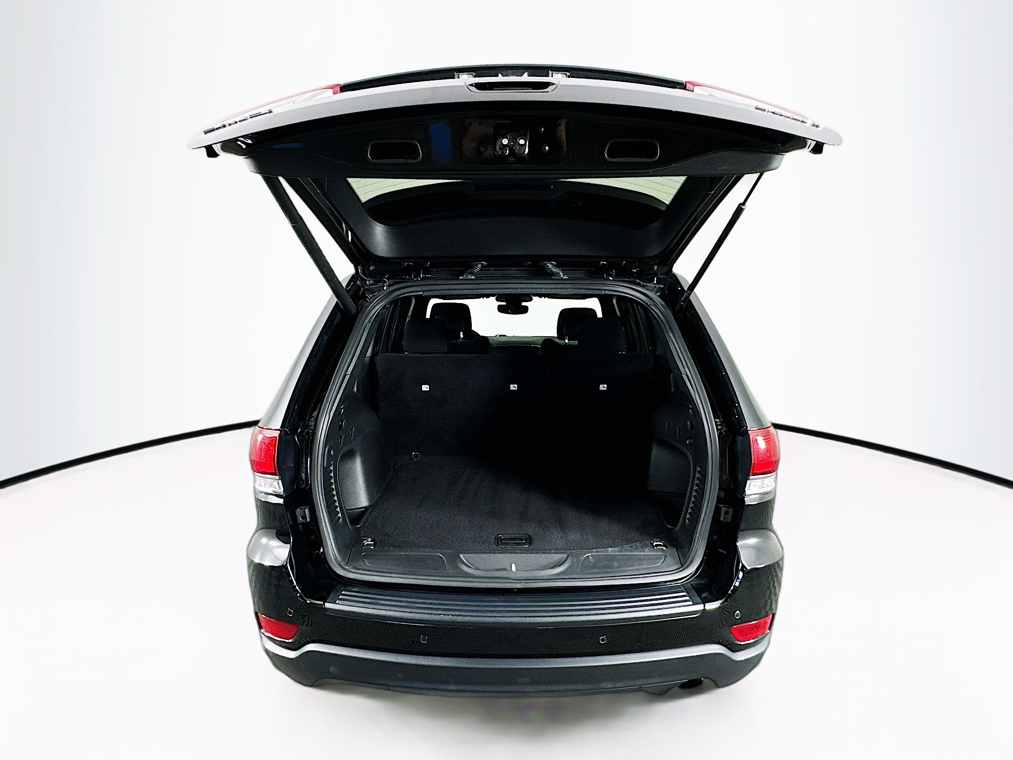 Used 2022 Jeep Grand Cherokee Laredo E w/ Security & Convenience Group image 28